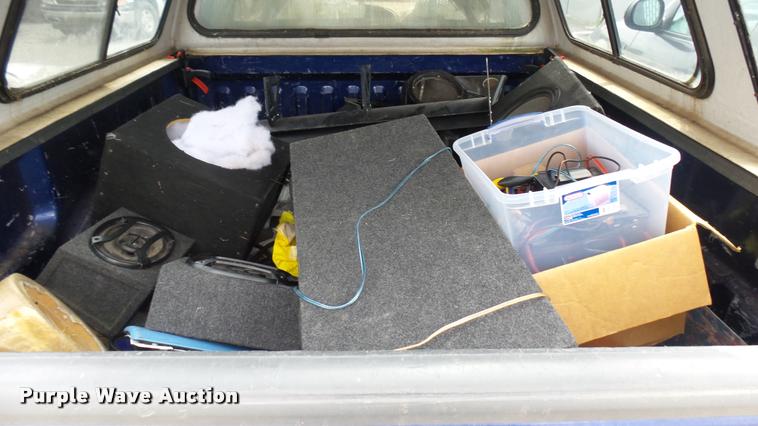 image for item DA7889 1997 Ford F150 SuperCab pickup truck