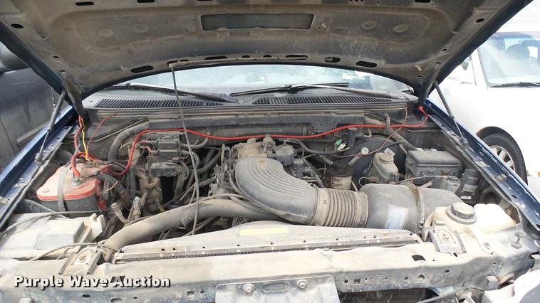 image for item DA7889 1997 Ford F150 SuperCab pickup truck