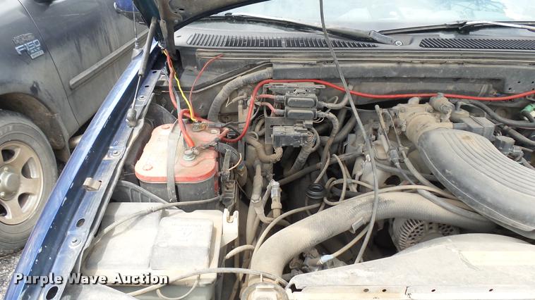 image for item DA7889 1997 Ford F150 SuperCab pickup truck