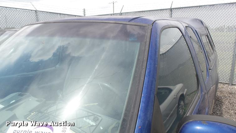 image for item DA7889 1997 Ford F150 SuperCab pickup truck