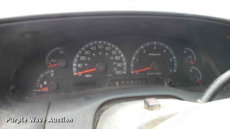 image for item DA7890 2003 Ford F150 SuperCab pickup truck