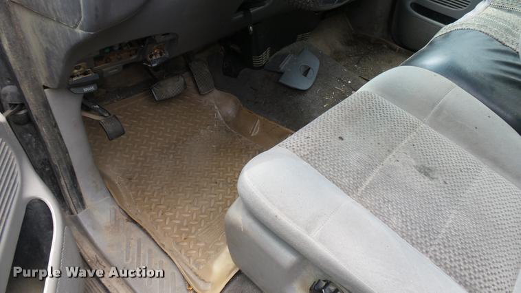 image for item DA7890 2003 Ford F150 SuperCab pickup truck