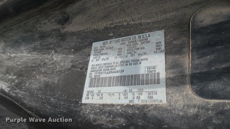 image for item DA7890 2003 Ford F150 SuperCab pickup truck