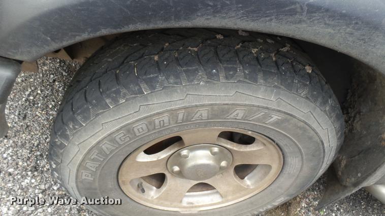 image for item DA7890 2003 Ford F150 SuperCab pickup truck