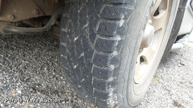 image for item DA7890 2003 Ford F150 SuperCab pickup truck