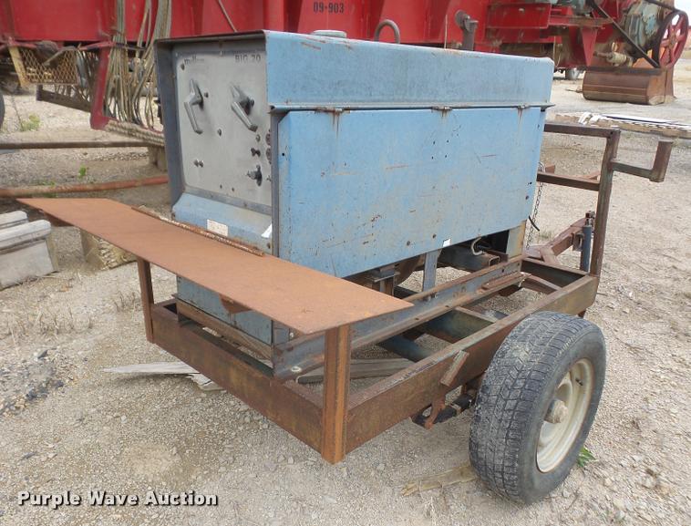 image for item DA8144 Miller Big 20 welder