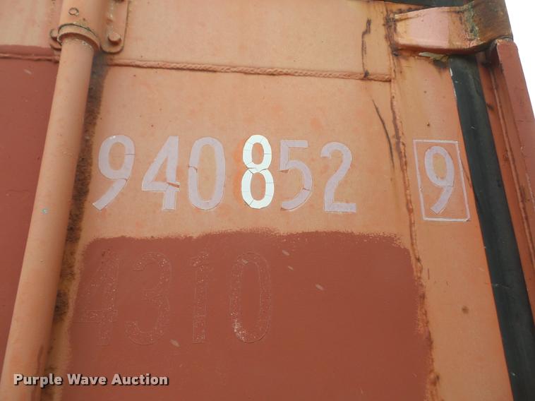 image for item DA8226 1992 storage container