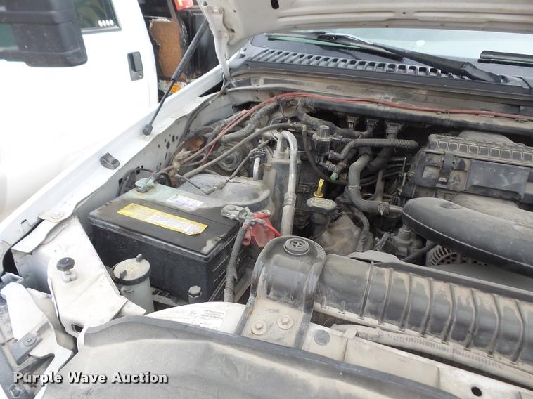 image for item DA8228 2007 Ford F350 Super Duty pickup truck