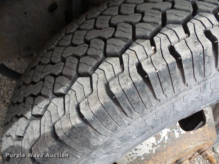 image for item DA8228 2007 Ford F350 Super Duty pickup truck