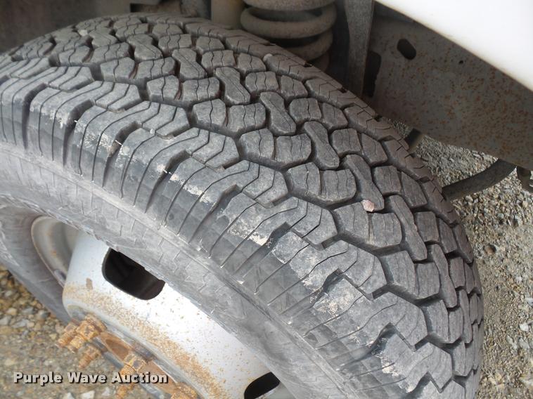 image for item DA8228 2007 Ford F350 Super Duty pickup truck