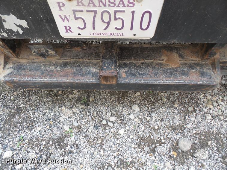 image for item DA8228 2007 Ford F350 Super Duty pickup truck