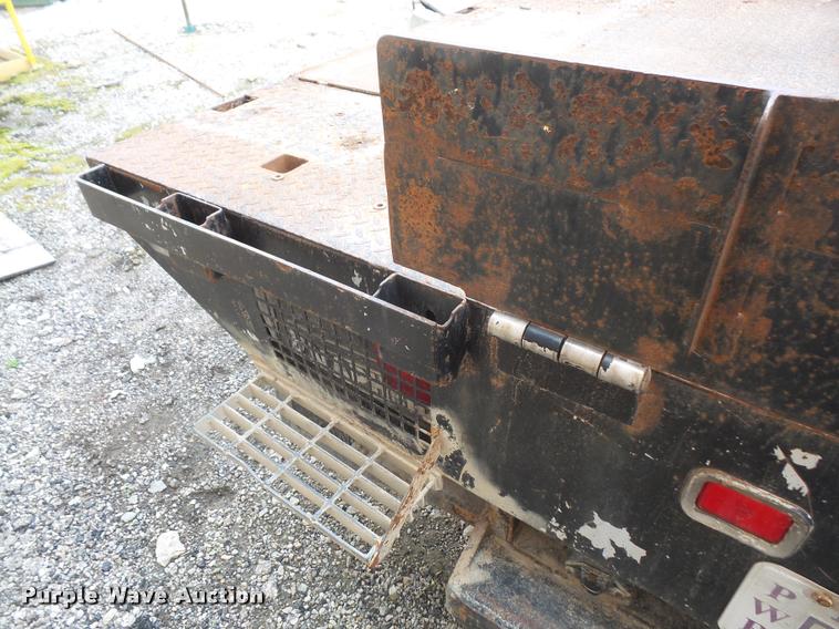 image for item DA8228 2007 Ford F350 Super Duty pickup truck