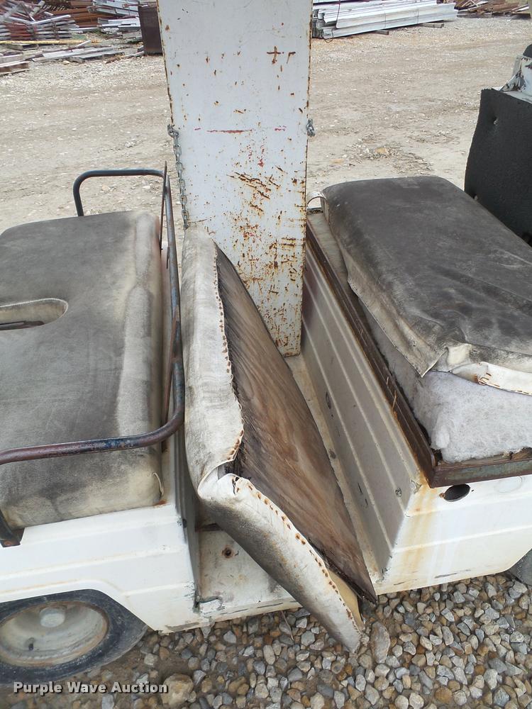 image for item DA8236 Pargo golf cart