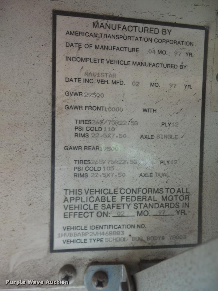 image for item DA8241 1997 International 3800 school bus