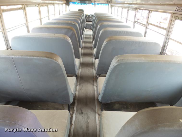 image for item DA8248 1997 International 3800 school bus