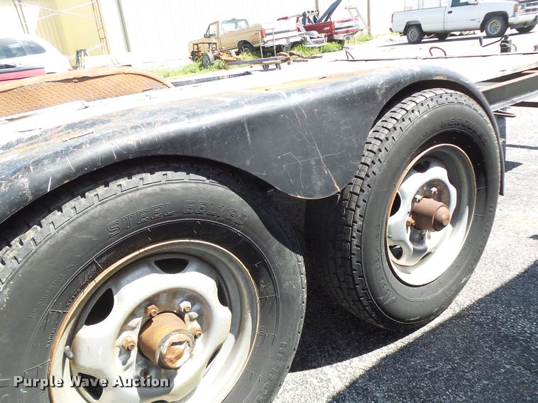 image for item DA9494 1980 shop built utility trailer