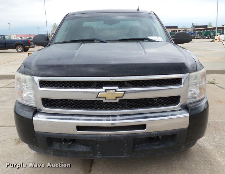 image for item DB0148 2009 Chevrolet Silverado 1500 Crew Cab pickup truck