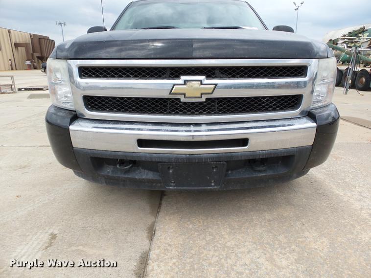 image for item DB0148 2009 Chevrolet Silverado 1500 Crew Cab pickup truck