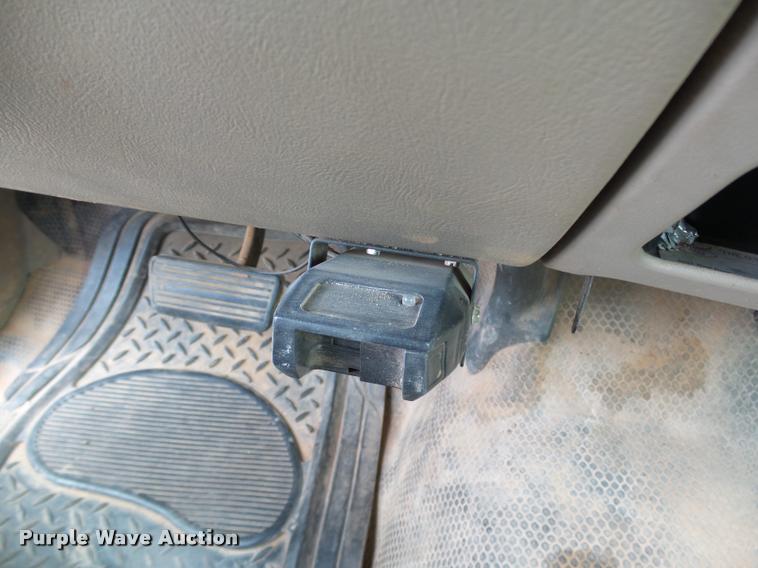 image for item DB0149 2005 Chevrolet Silverado 2500HD Crew Cab pickup truck