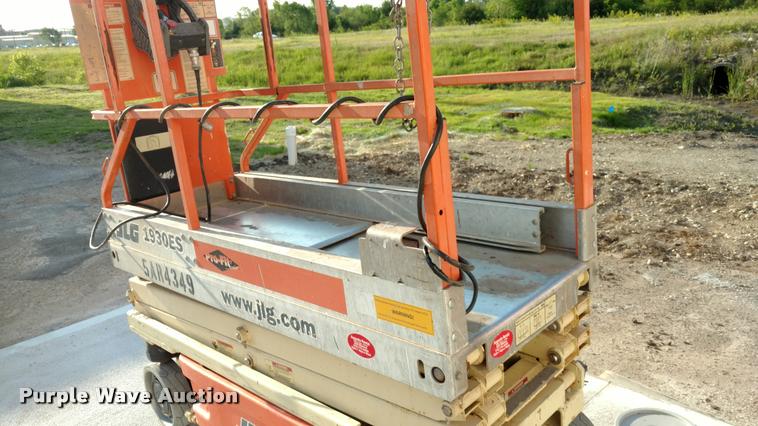 image for item DB0968 JLG 1930ES scissor lift