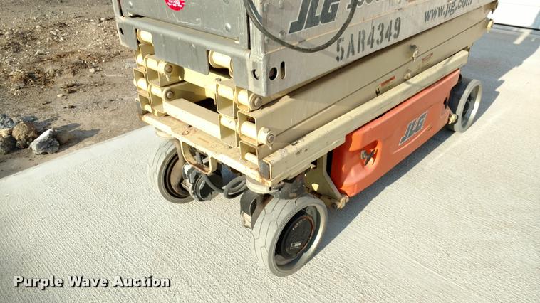 image for item DB0968 JLG 1930ES scissor lift