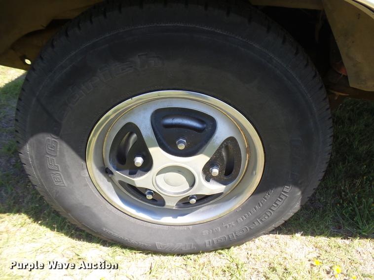 image for item DB2555 1978 Ford F150 Ranger Explorer pickup truck