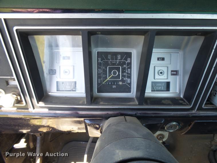 image for item DB2556 1979 Ford F150 Custom pickup truck