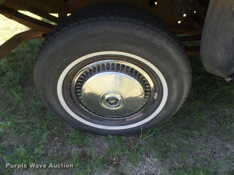 image for item DB2556 1979 Ford F150 Custom pickup truck