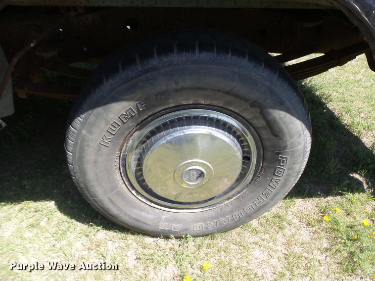 image for item DB2556 1979 Ford F150 Custom pickup truck