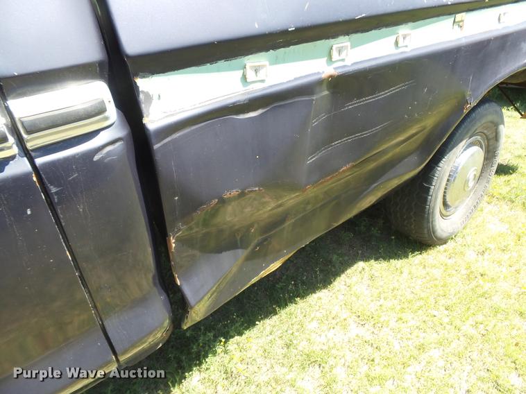 image for item DB2556 1979 Ford F150 Custom pickup truck