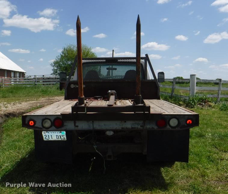 image for item DB3950 1997 Ford F350 XL flatbed pickup truck