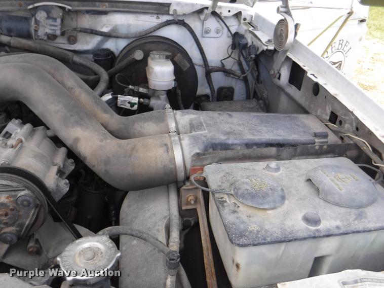 image for item DB3950 1997 Ford F350 XL flatbed pickup truck