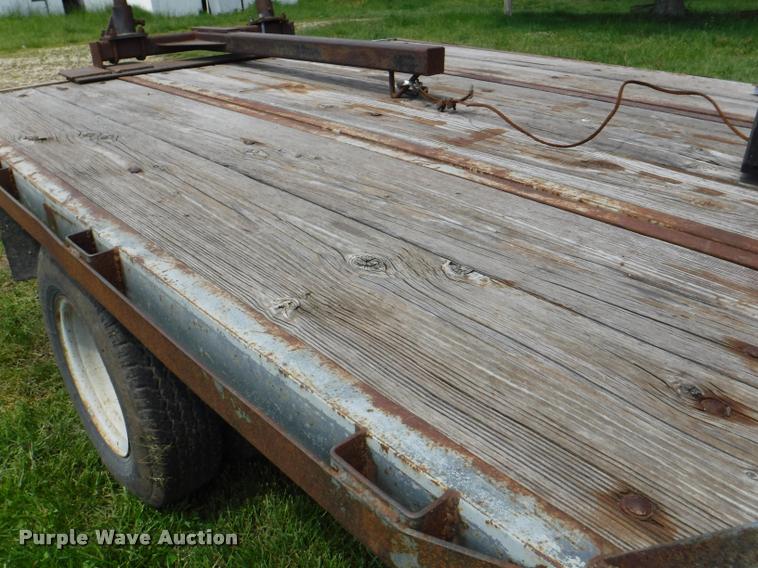 image for item DB3950 1997 Ford F350 XL flatbed pickup truck