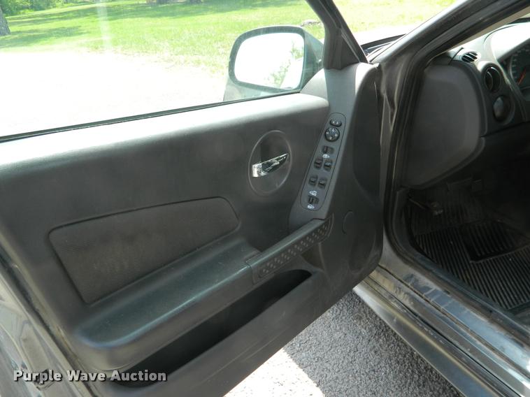 image for item DB9883 2005 Pontiac Grand Prix