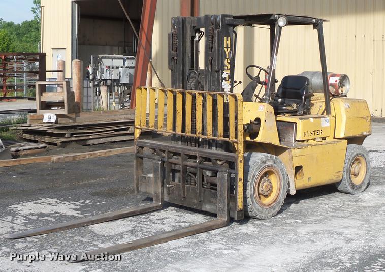 image for item DD9440 1992 Hyster H80X2 forklift