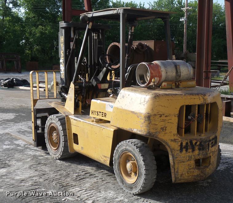 image for item DD9440 1992 Hyster H80X2 forklift