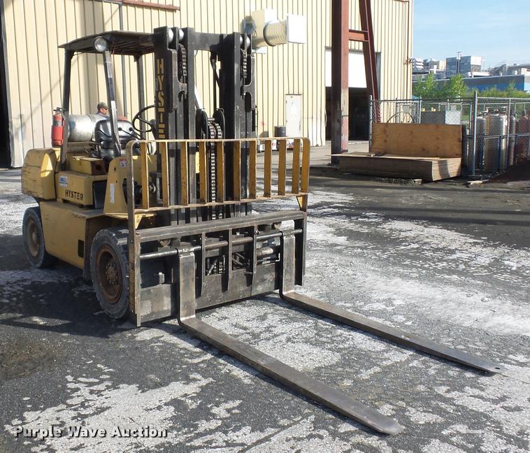 image for item DD9440 1992 Hyster H80X2 forklift