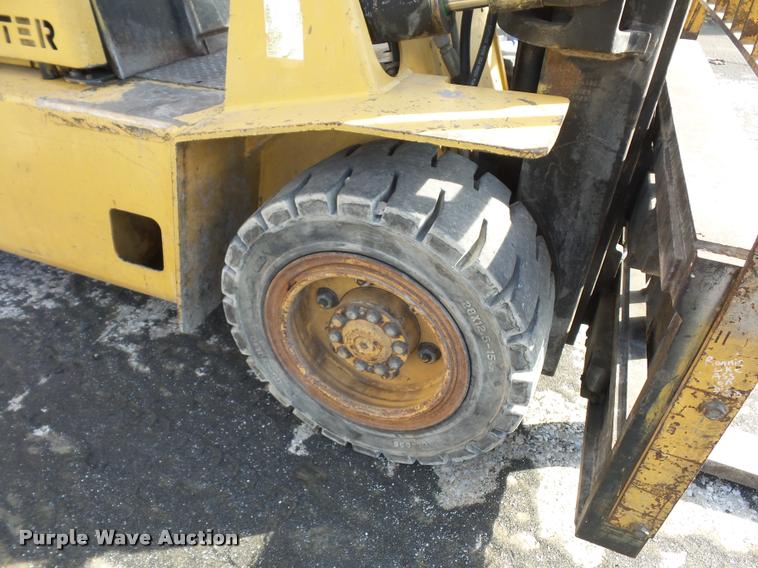 image for item DD9440 1992 Hyster H80X2 forklift