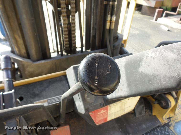 image for item DD9440 1992 Hyster H80X2 forklift