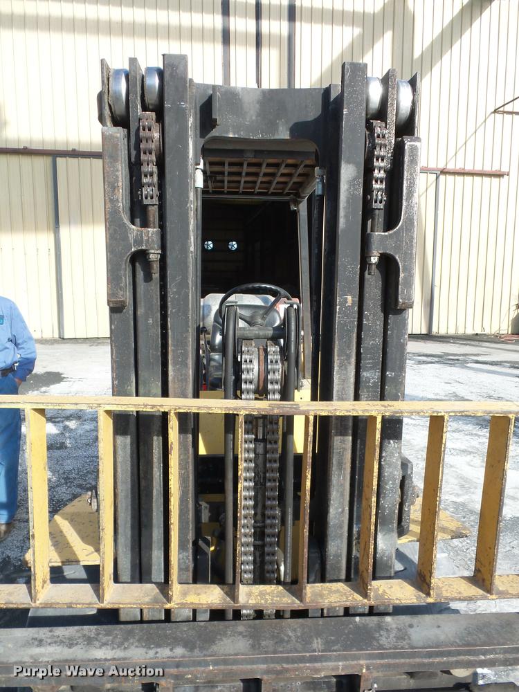 image for item DD9440 1992 Hyster H80X2 forklift