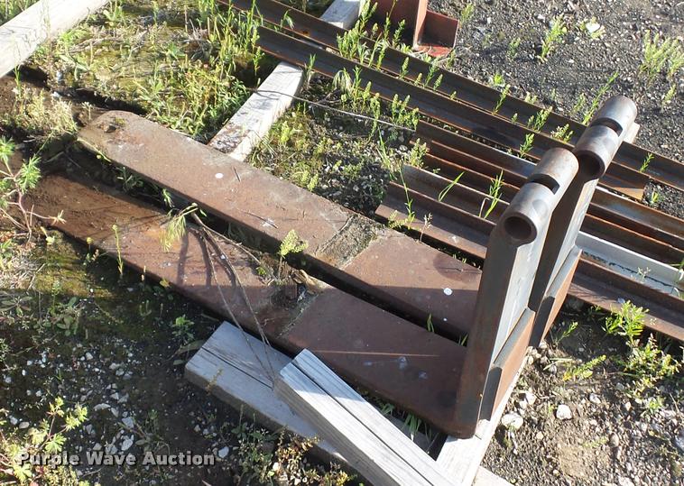 image for item DD9440 1992 Hyster H80X2 forklift