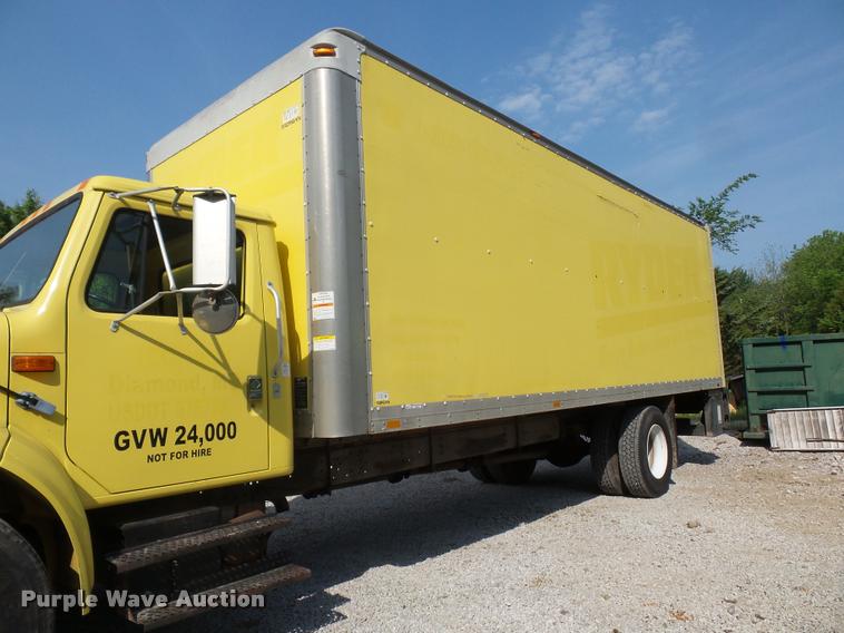 image for item DD9441 1996 International 4700 box truck