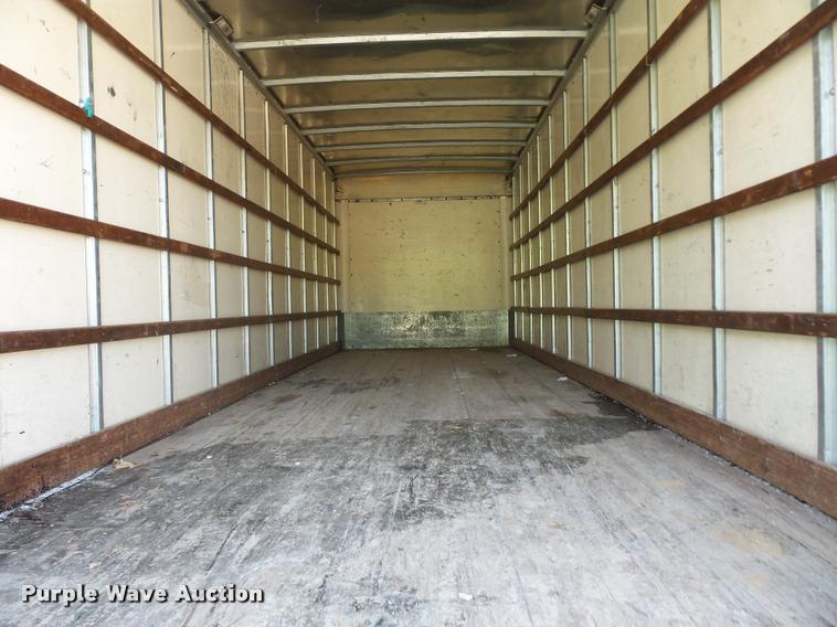 image for item DD9441 1996 International 4700 box truck