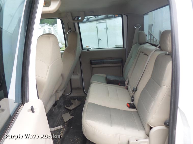 image for item DD9471 2008 Ford F250 Super Duty Crew Cab pickup truck