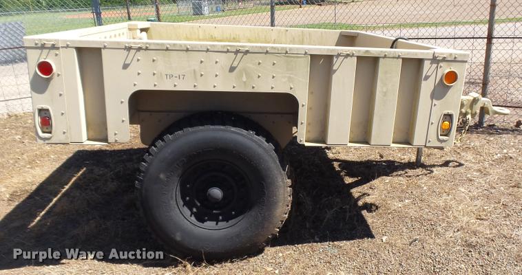 image for item DE9616 2009 U.S. Military M-1101 utility trailer