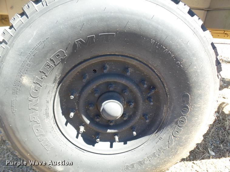 image for item DE9616 2009 U.S. Military M-1101 utility trailer