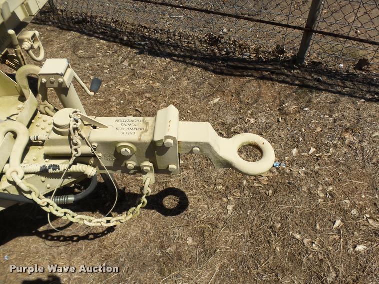 image for item DE9616 2009 U.S. Military M-1101 utility trailer