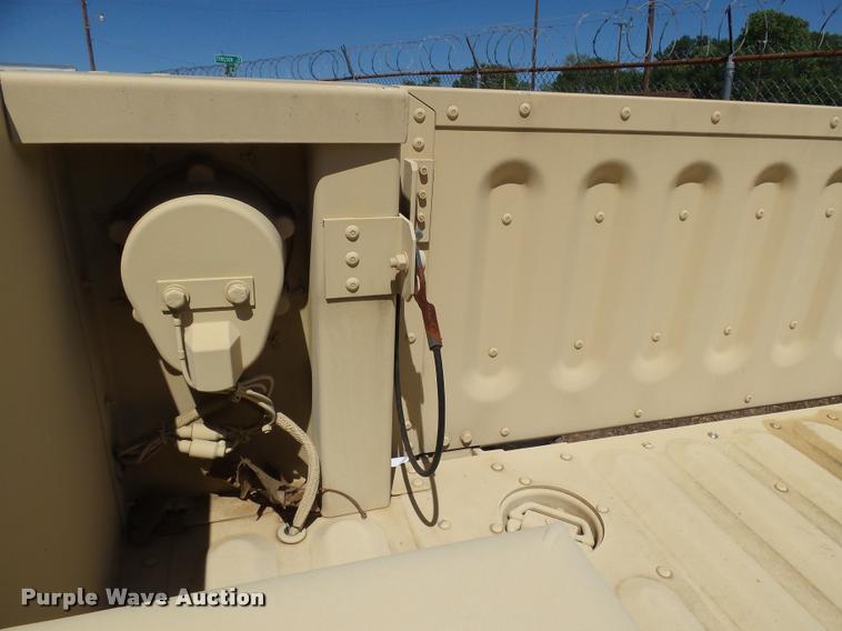 image for item DE9616 2009 U.S. Military M-1101 utility trailer