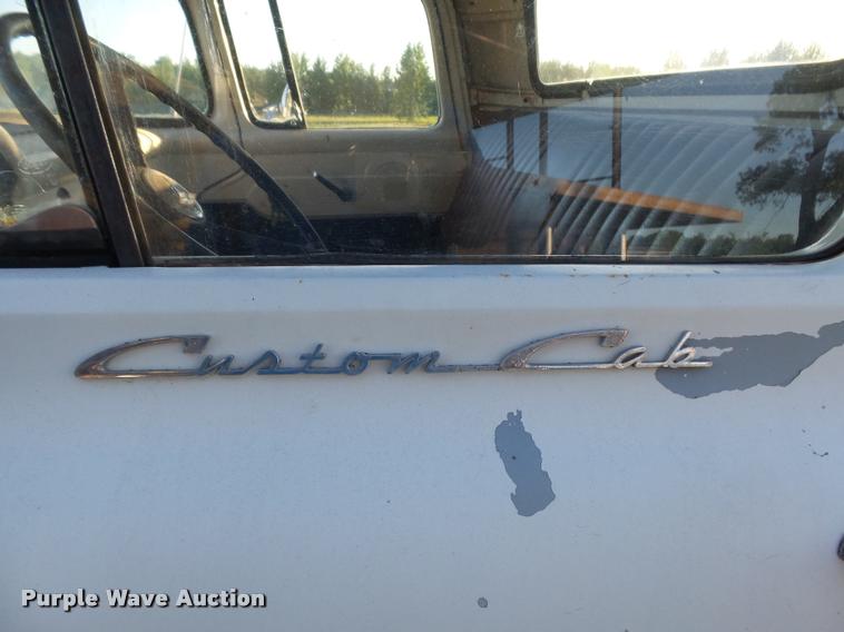 image for item DE9623 1957 Ford F100 pickup truck