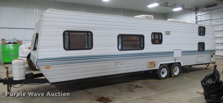 image for item DH9554 1992 Starcraft 8X35 camper